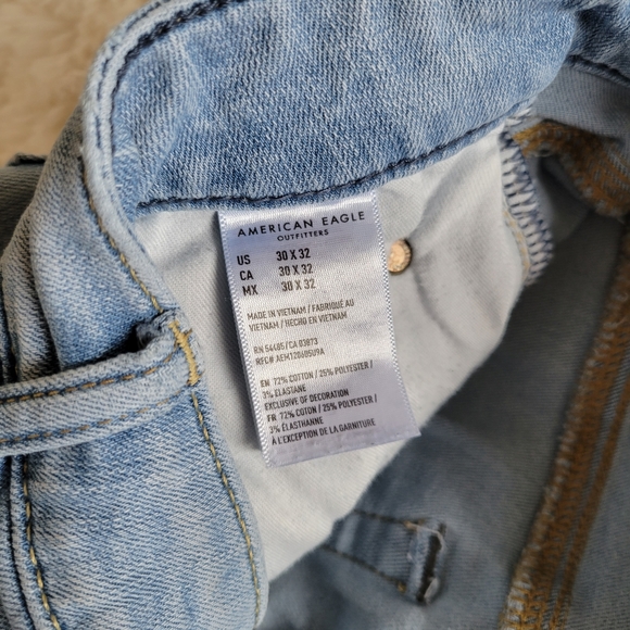 AMERICAN EAGLE JEANS - Picture 4 of 5